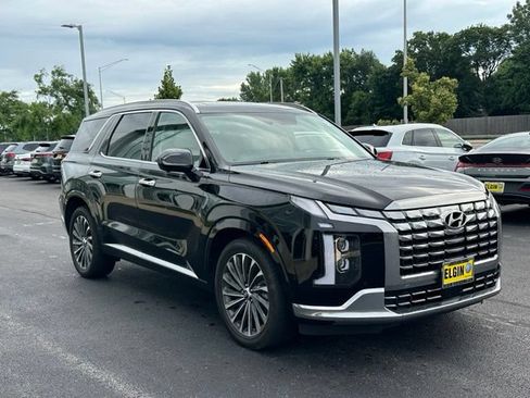 Used 2023 Hyundai Palisade Calligraphy w/ Cargo Package AWD/4WD image 3