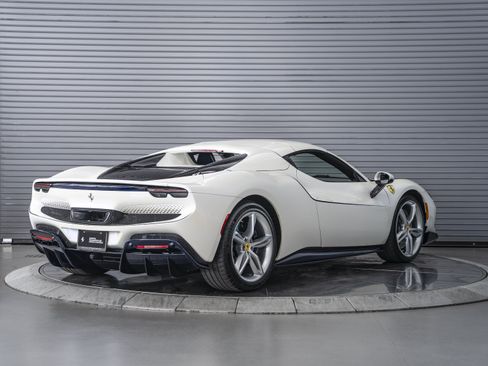 Used 2025 Ferrari 296 GTS RWD image 12