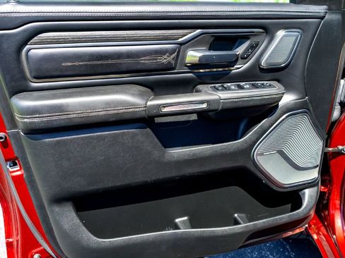 Used 2019 RAM 1500 Limited AWD/4WD image 21