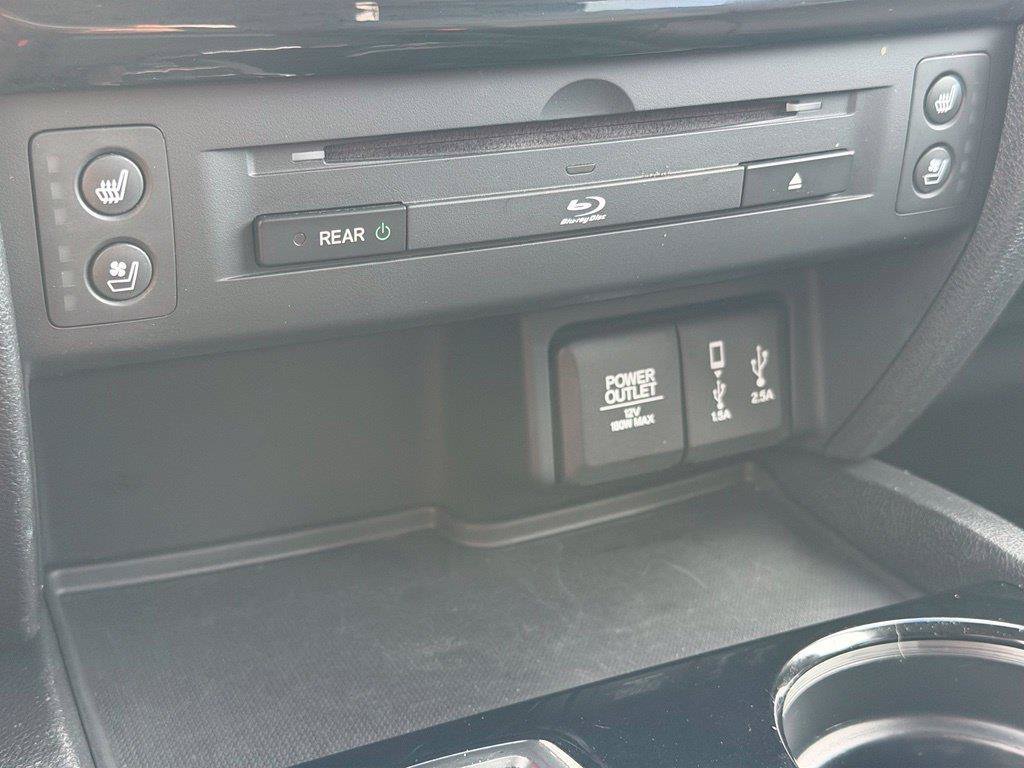 Used 2017 Honda Pilot Elite image 22
