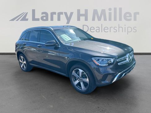 Used 2022 Mercedes-Benz GLC 300 4MATIC image 8