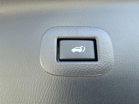 Used 2023 INFINITI QX80 Premium Select w/ Cargo Package image 13