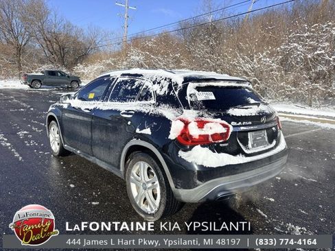 Used 2016 Mercedes-Benz GLA 250 4MATIC image 3