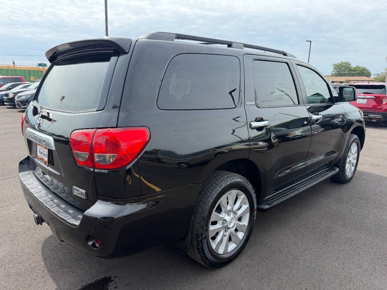 Used 2016 Toyota Sequoia Platinum AWD/4WD image 5