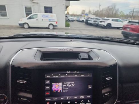 Used 2019 RAM 1500 Big Horn image 27