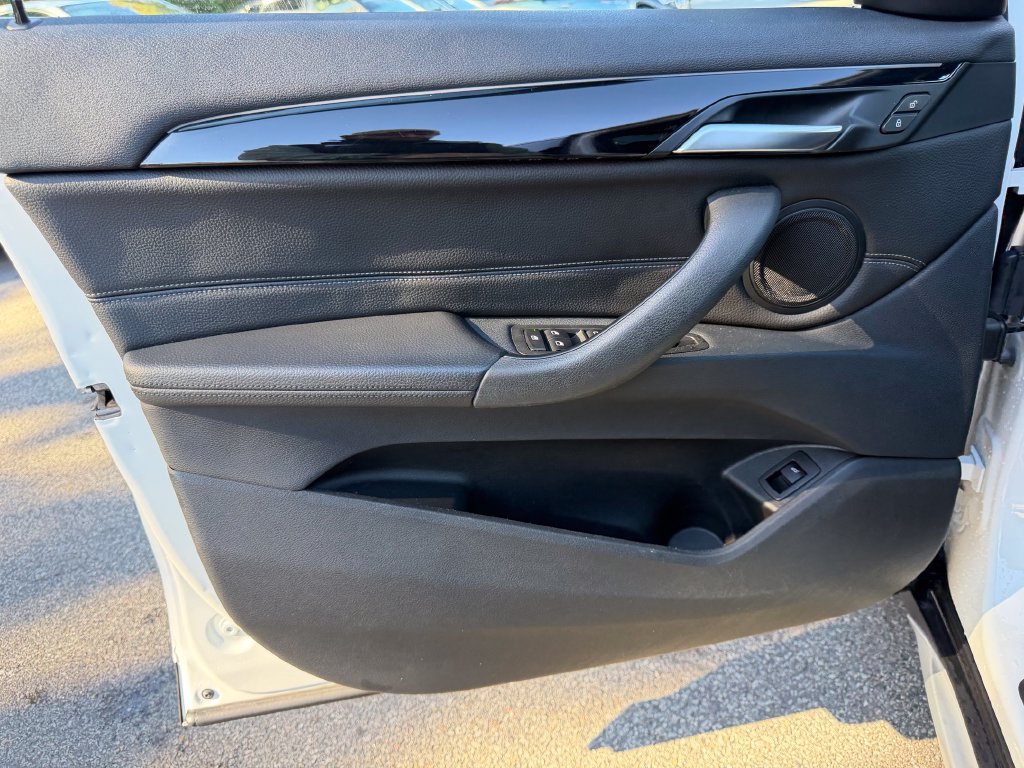 Used 2018 BMW X1 xDrive28i AWD/4WD image 13