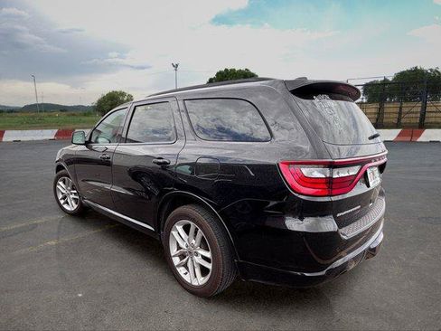 Used 2024 Dodge Durango GT RWD image 4