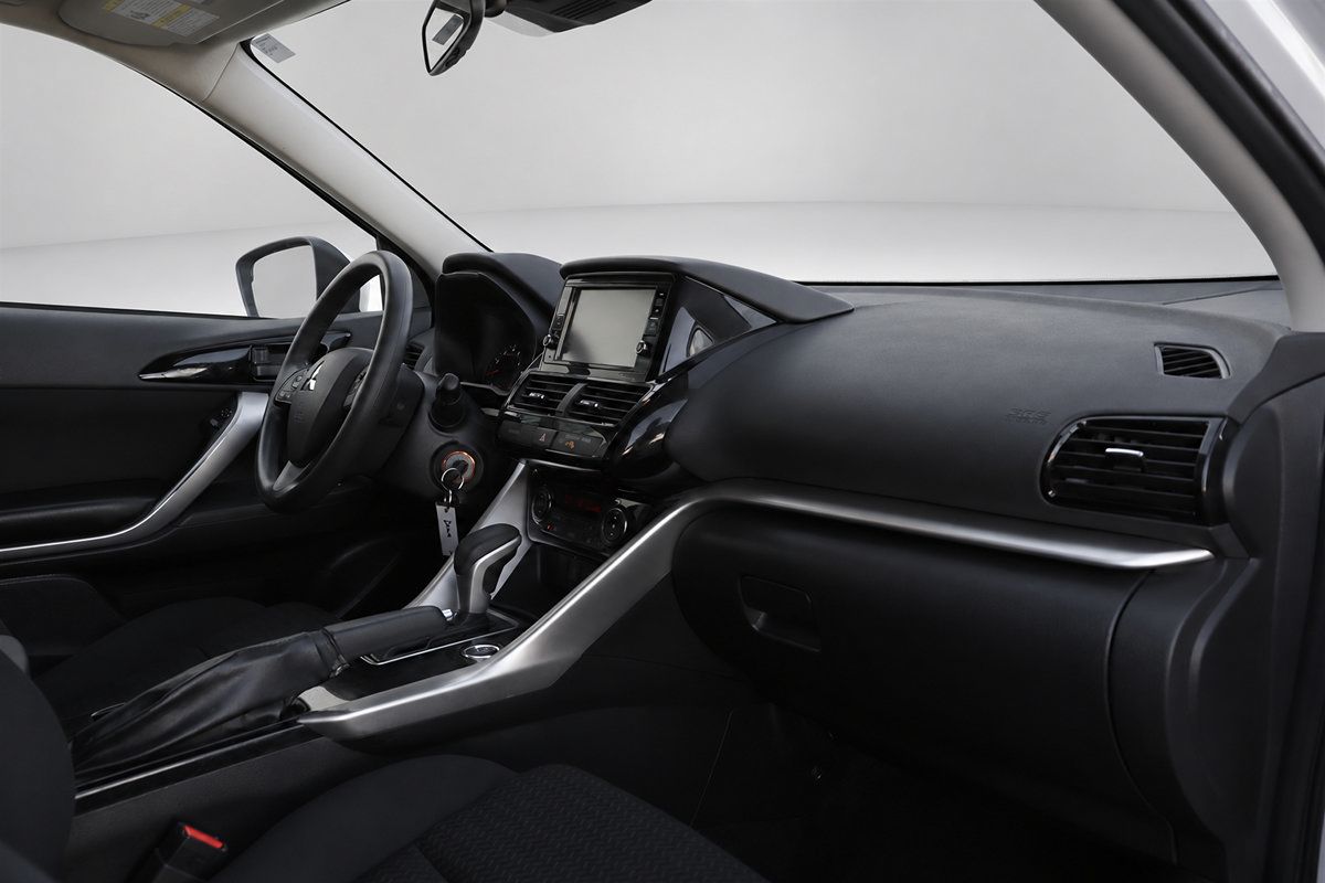 Used 2024 Mitsubishi Eclipse Cross ES AWD/4WD image 22