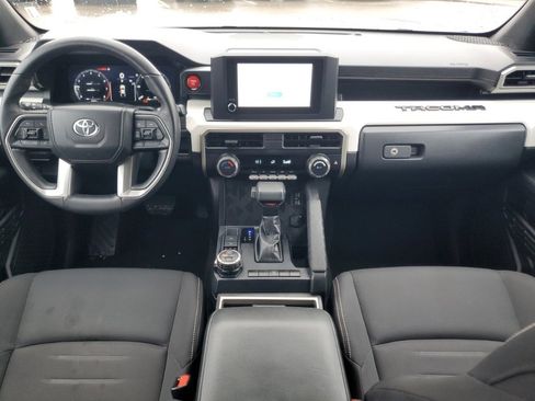 Used 2024 Toyota Tacoma TRD Sport image 6