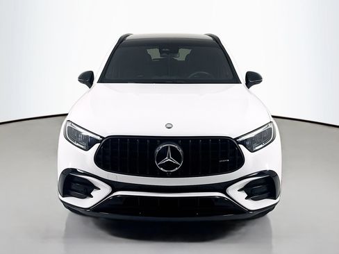 Used 2025 Mercedes-Benz GLC 43 AMG 4MATIC image 2