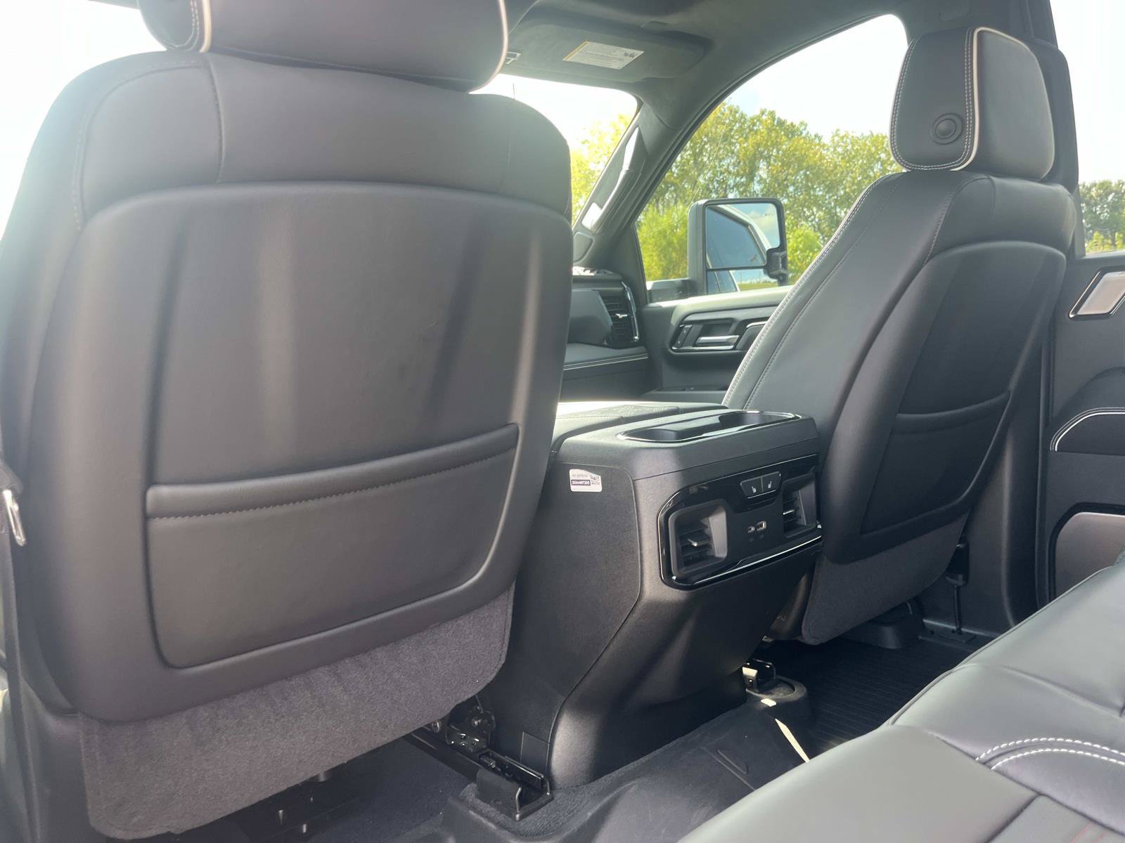 Used 2025 GMC Sierra 2500 AT4X w/ AT4X AEV Edition AWD/4WD image 18