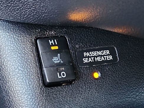 Certified 2018 Toyota Prius Prime Premium w/ Carpet Mat Package image 27