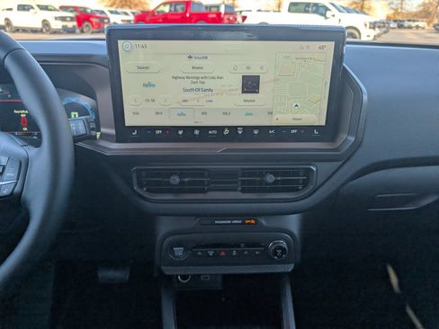 New 2025 Ford Bronco Sport Outer Banks w/ Outer Banks Tech Package+ AWD/4WD image 11