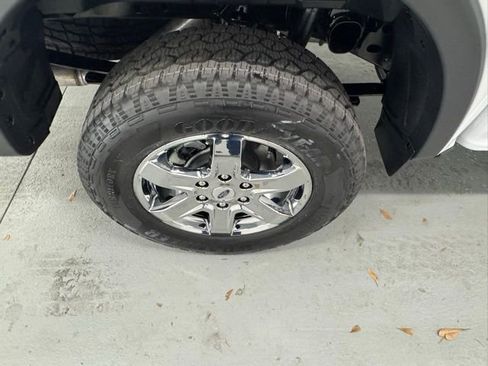 New 2026 Ford Ranger XLT w/ Equipment Group 301A High image 5