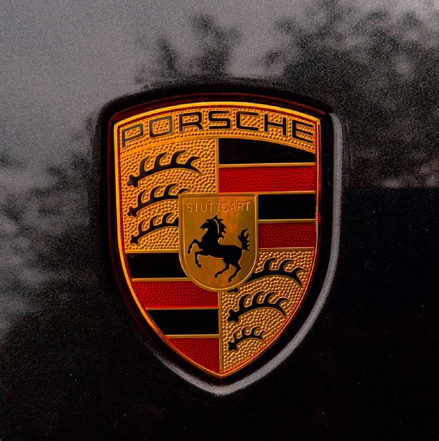 Used 2023 Porsche Macan AWD/4WD image 42