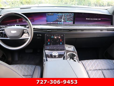 Used 2025 Cadillac Escalade IQ Sport 1 w/ Smart Trailering package AWD/4WD image 19