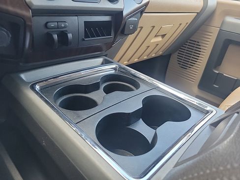 Used 2016 Ford F350 Lariat w/ Lariat Ultimate Package AWD/4WD image 21