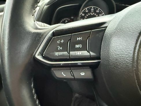 Used 2018 MAZDA MAZDA3 Touring image 26
