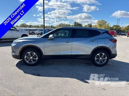 New 2025 Chevrolet Blazer LT w/ Convenience Package image 3