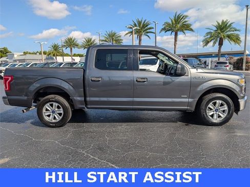 Used 2017 Ford F150 XLT image 8