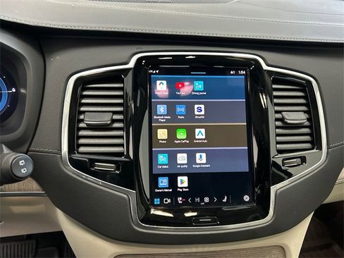 Certified 2024 Volvo XC90 T8 Ultimate w/ Protection Package image 16