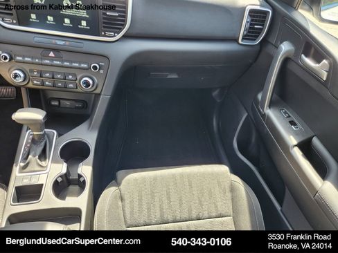 Used 2021 Kia Sportage LX FWD image 28