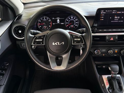 Used 2023 Kia Forte LXS FWD image 14