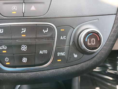 Used 2025 Chevrolet Malibu LT FWD image 28