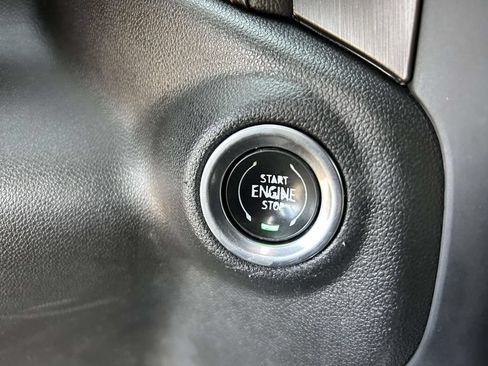 Used 2021 GMC Sierra 2500 AT4 w/ AT4 Premium Plus Package AWD/4WD image 34