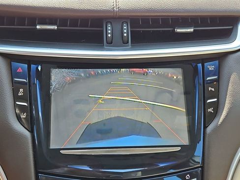 Certified 2014 Cadillac XTS Luxury w/ Driver Awareness Package image 21