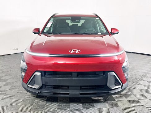 Used 2024 Hyundai Kona SEL w/ Convenience Package FWD image 8