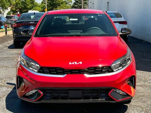 Certified 2024 Kia Forte GT-Line image 11