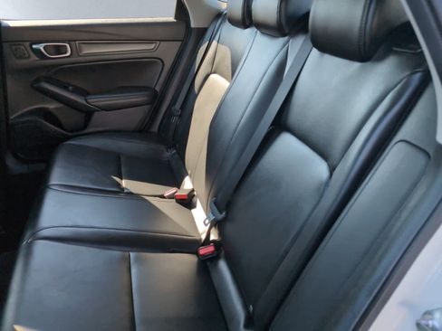 Used 2025 Acura Integra FWD image 19