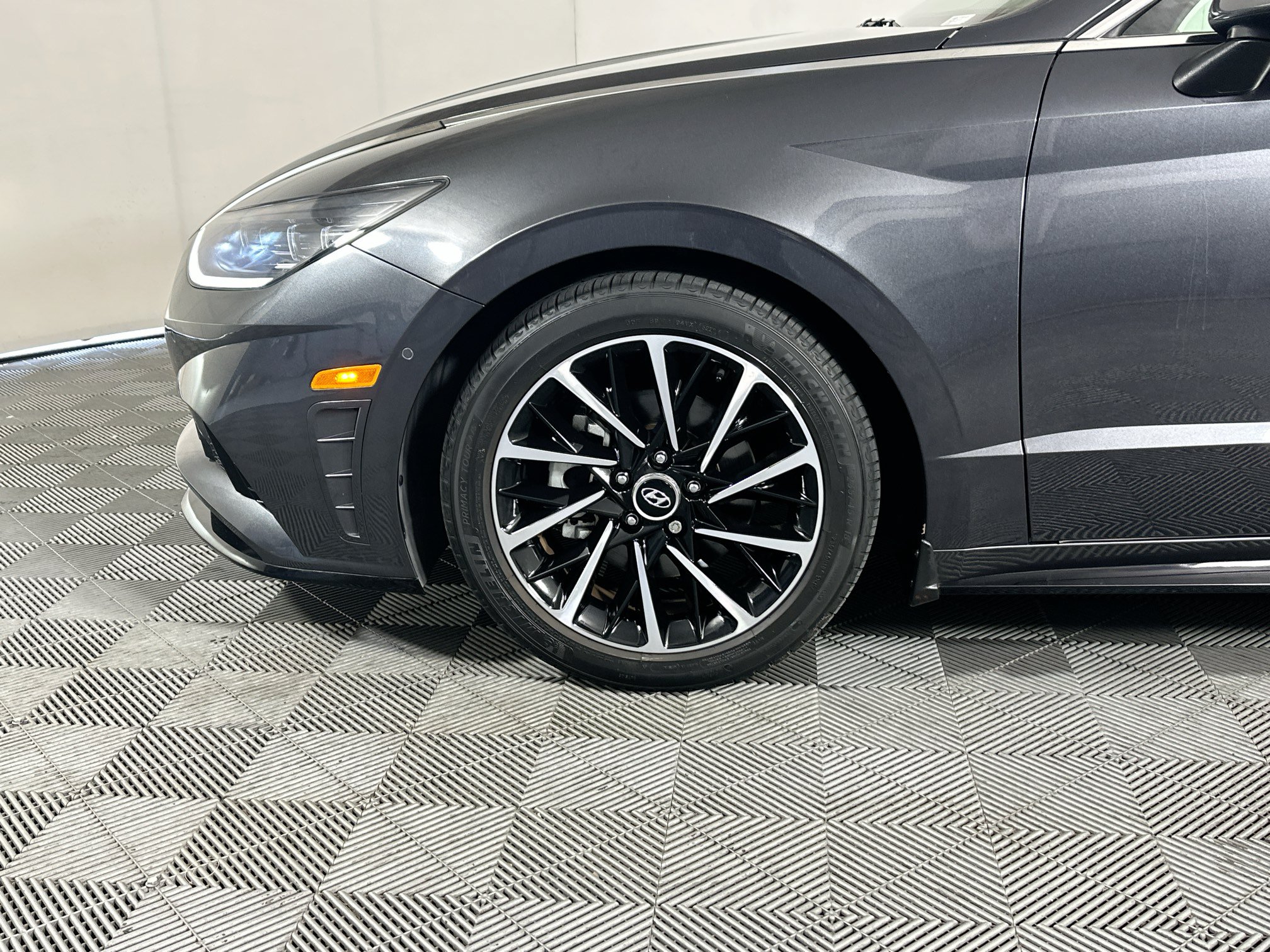 Used 2021 Hyundai Sonata Limited FWD image 11