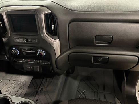 Used 2024 Chevrolet Silverado 2500 Custom AWD/4WD image 19