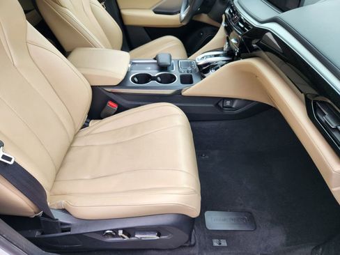 Used 2023 Acura MDX FWD w/ Technology Package image 12