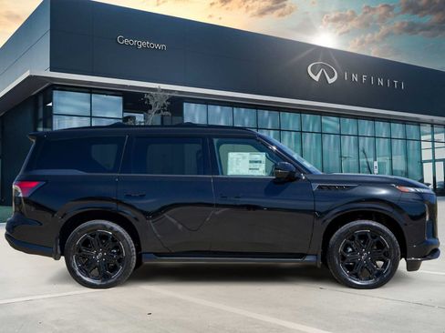 New 2026 INFINITI QX80 4WD image 3