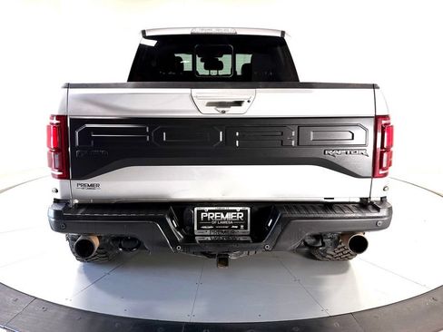 Used 2018 Ford F150 Raptor w/ Equipment Group 802A Luxury AWD/4WD image 6