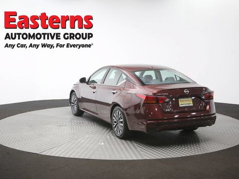 Used 2024 Nissan Altima 2.5 SV FWD image 55
