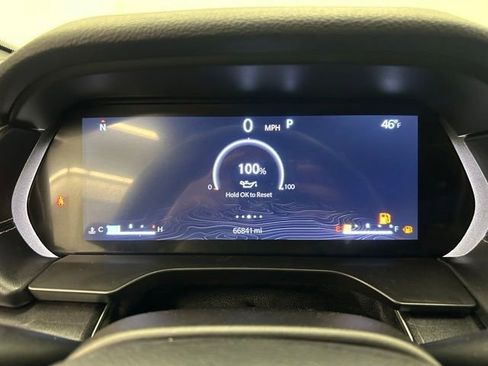 Used 2021 Jeep Grand Cherokee L Laredo image 34