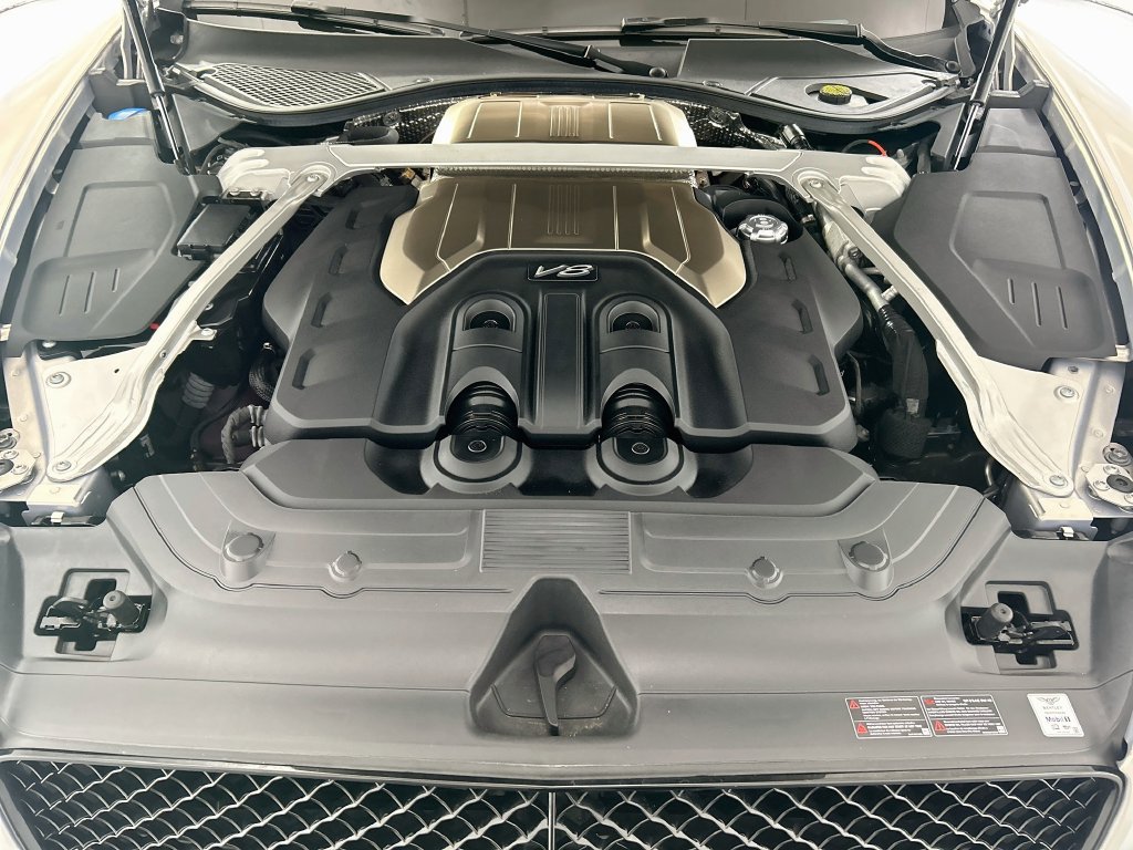 Used 2022 Bentley Continental GT AWD/4WD image 33