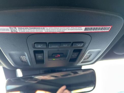 Used 2025 Toyota Camry XSE image 21