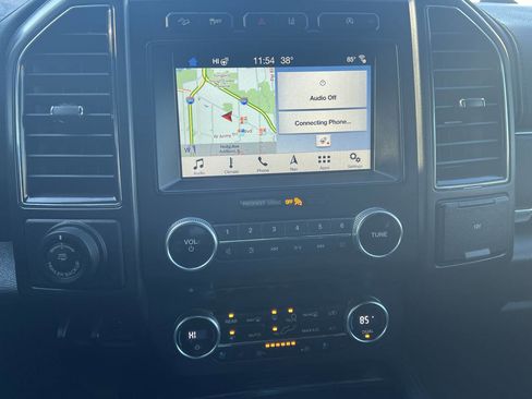 Used 2018 Ford Expedition Limited w/ Equipment Group 301A image 27