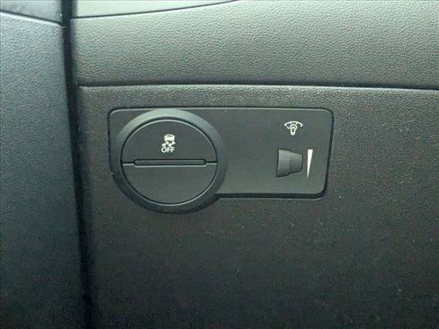 Used 2014 Hyundai Genesis 2.0T image 11