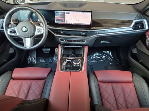 Used 2026 BMW X6 xDrive40i AWD/4WD image 13