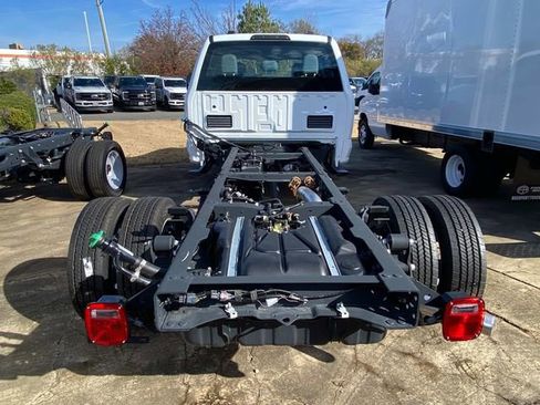 New 2026 Ford F550 4x4 Crew Cab Super Duty image 25