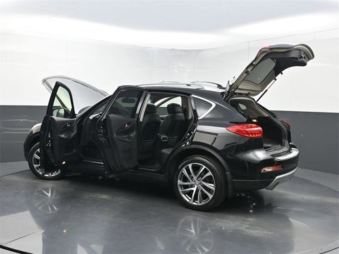 Used 2017 INFINITI QX50 Journey w/ Premium Package image 36