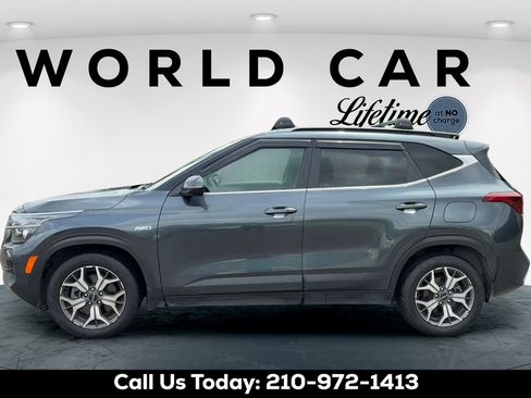 Used 2022 Kia Seltos EX AWD/4WD image 4