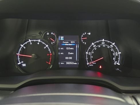 Used 2022 Toyota 4Runner SR5 RWD image 16
