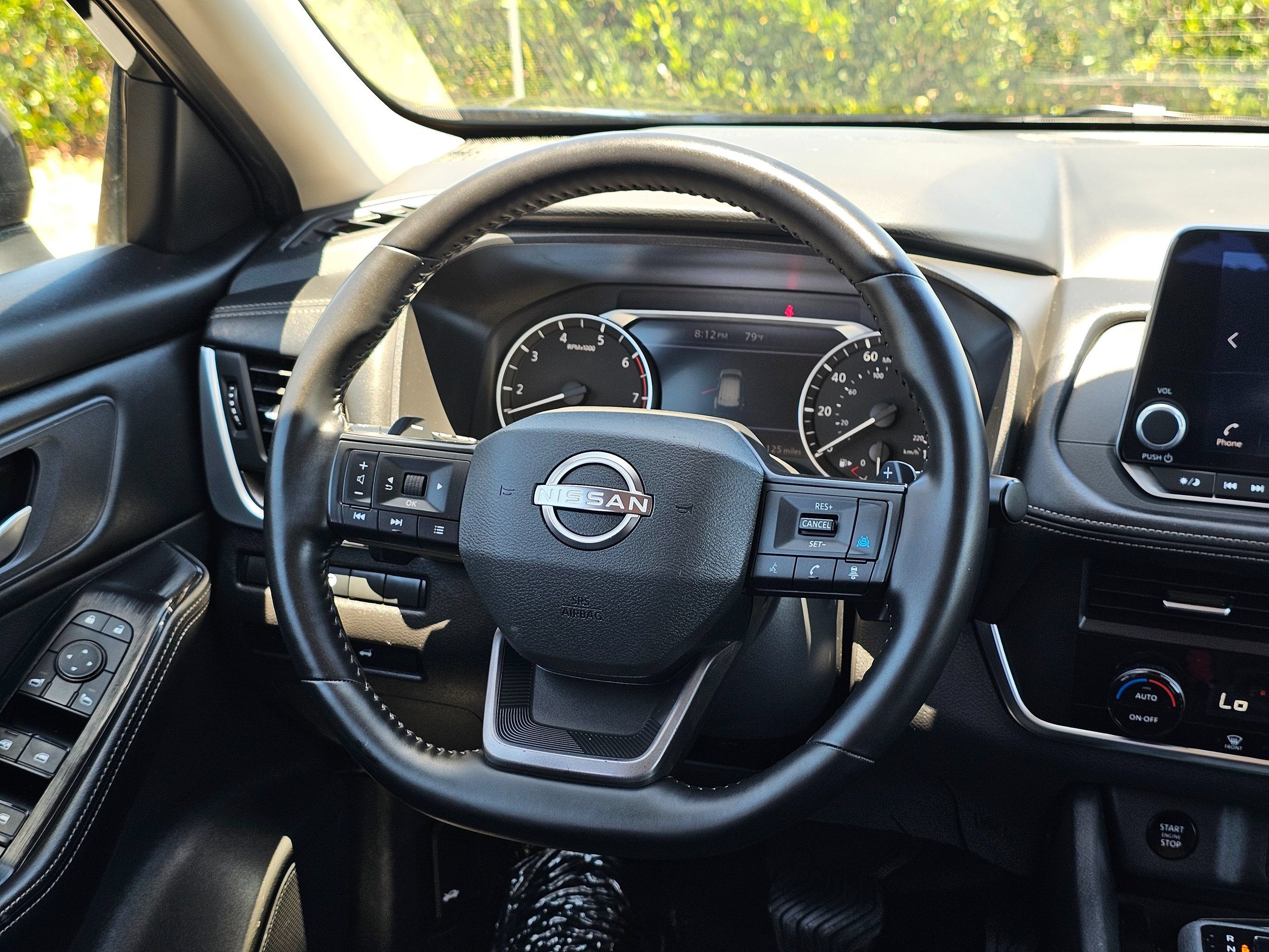 Used 2025 Nissan Rogue SV AWD/4WD image 22